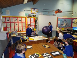 St Jarlath\'s Investigate the Solar Eclipse 